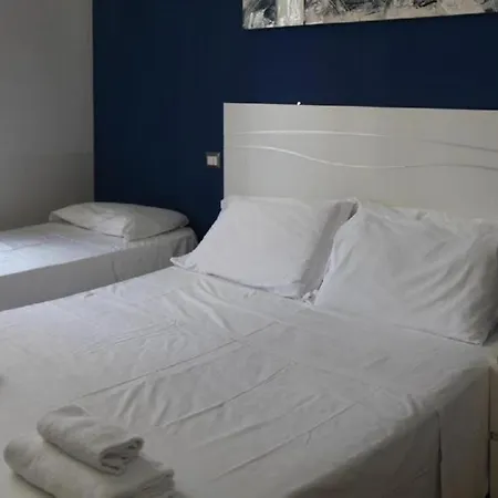Guest house Room In Guest Room *